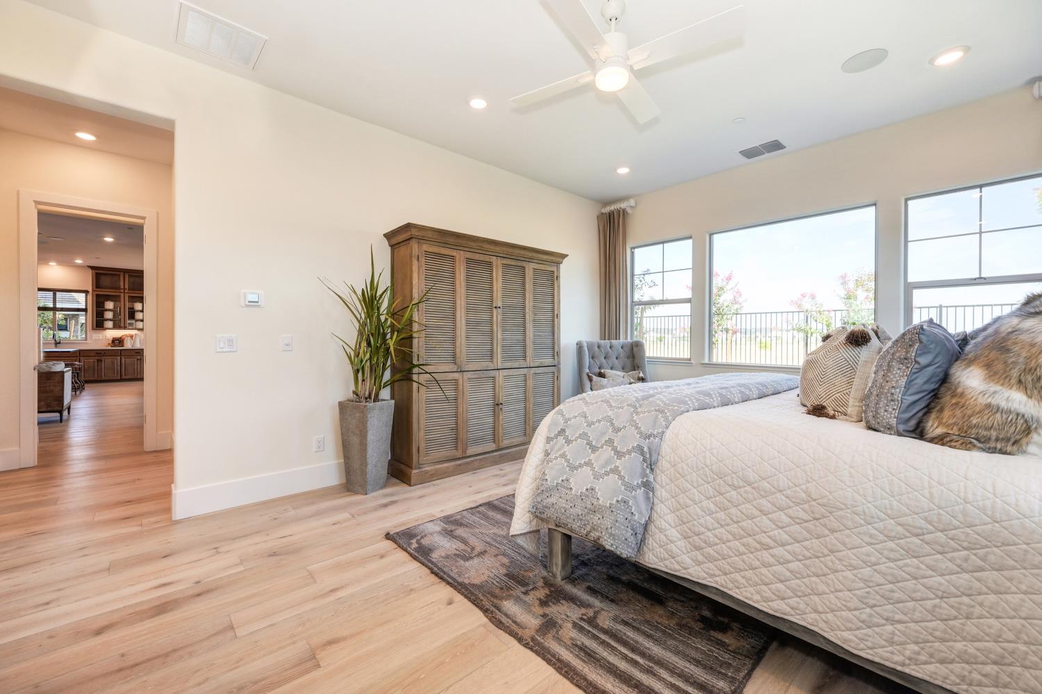 2025 Arbor Rdg Drive Roseville, CA 95747 - Photo 34 of 48