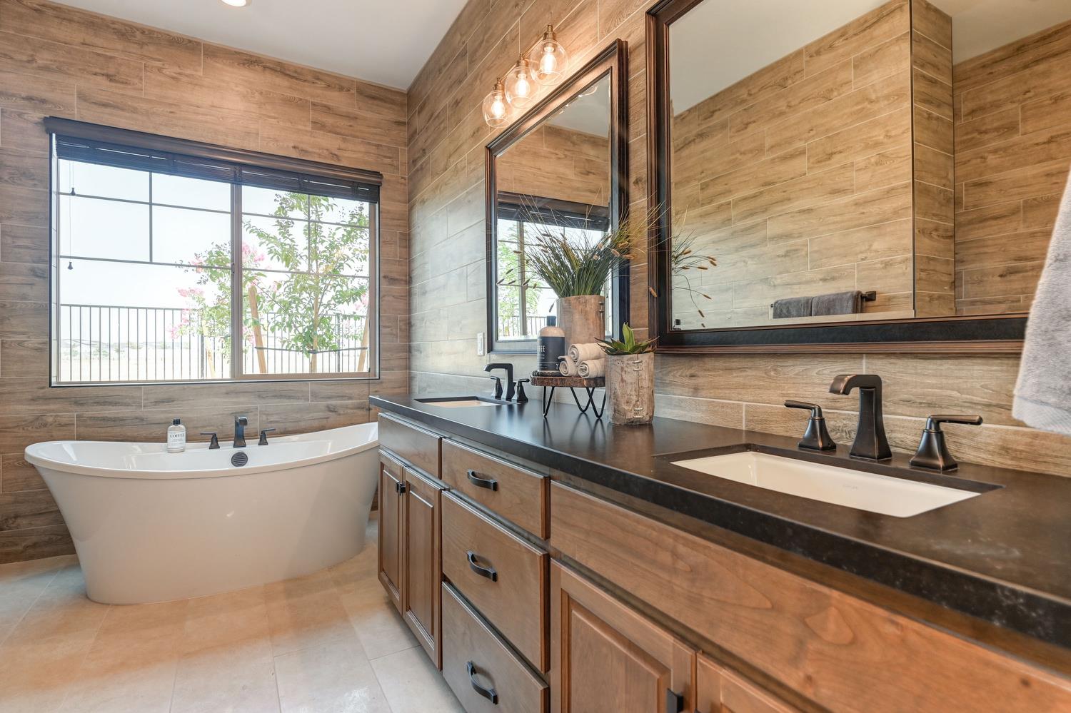 2025 Arbor Rdg Drive Roseville, CA 95747 - Photo 38 of 48