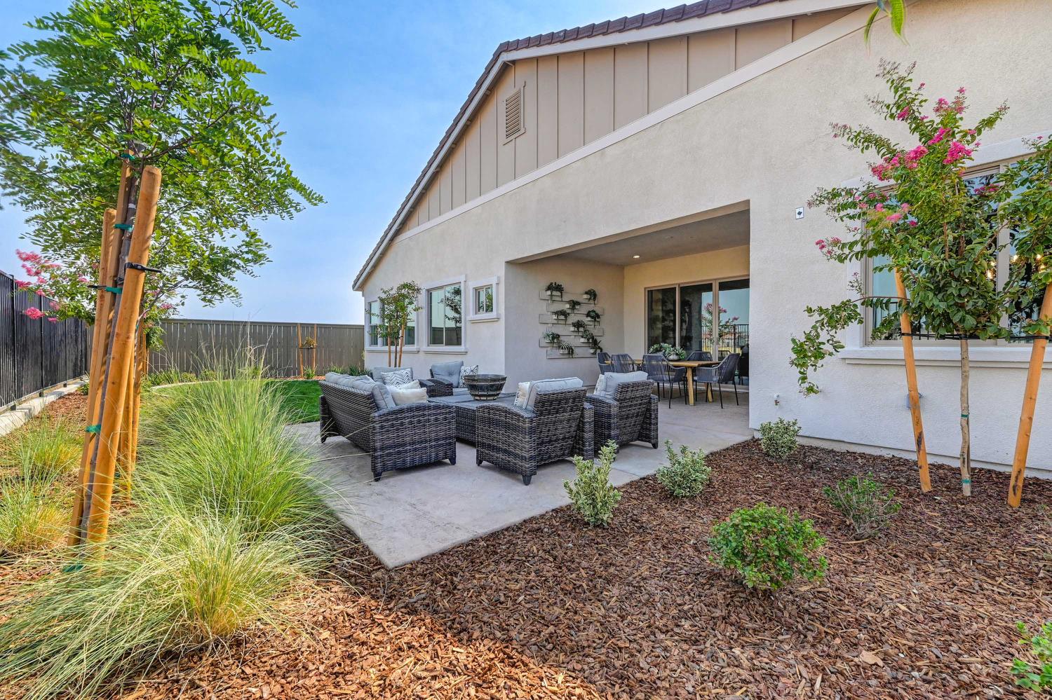 2025 Arbor Rdg Drive Roseville, CA 95747 - Photo 45 of 48