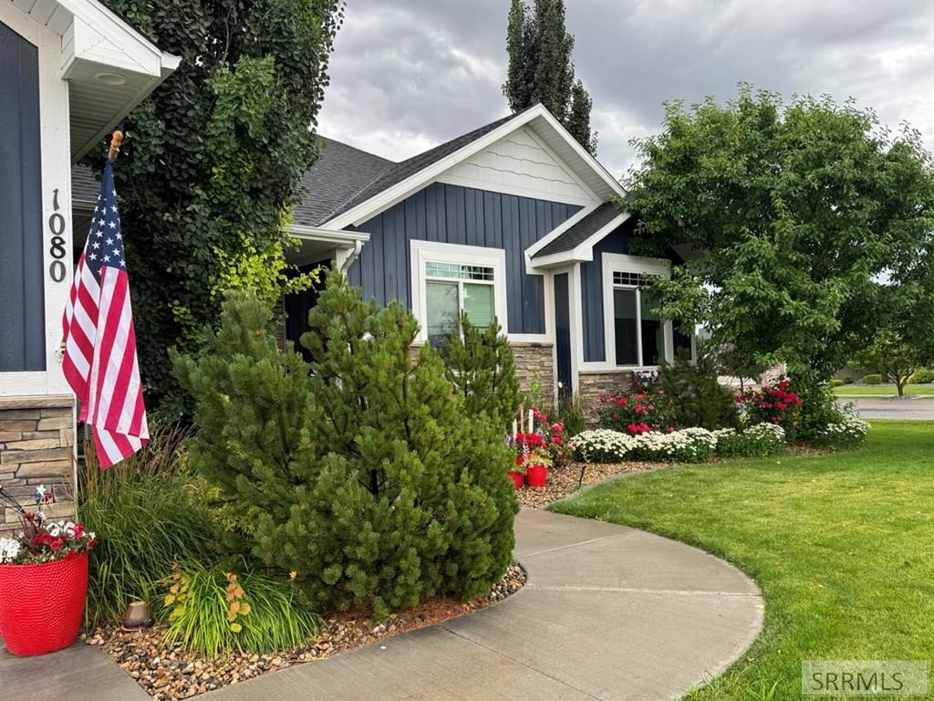 1080 Red Robin Court Ammon, ID 83401 - Photo 27 of 32 Home in Summer