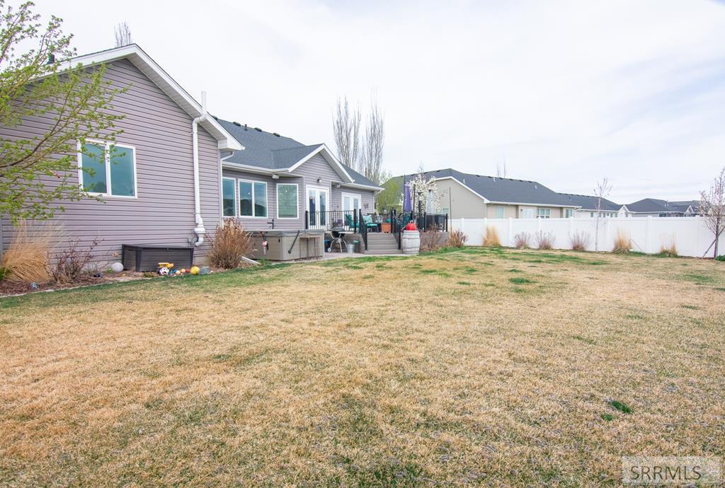 1080 Red Robin Court Ammon, ID 83401 - Photo 31 of 32 Backyard