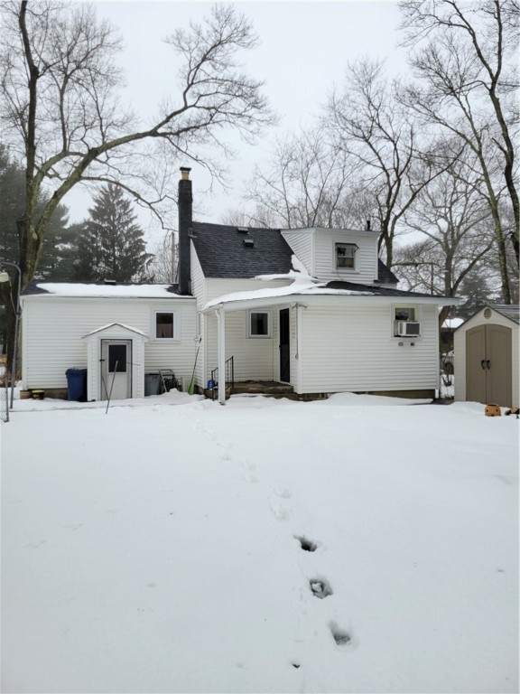 186 Custer Street Warwick, RI 02889 - Photo 3 of 46 Gallery Image 3