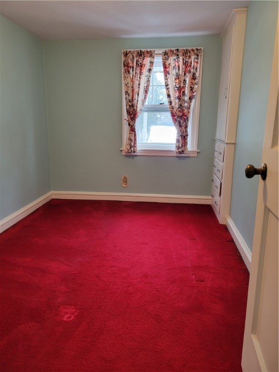 186 Custer Street Warwick, RI 02889 - Photo 31 of 46 2nd fl bedroom measures 9'9" x 6'11"