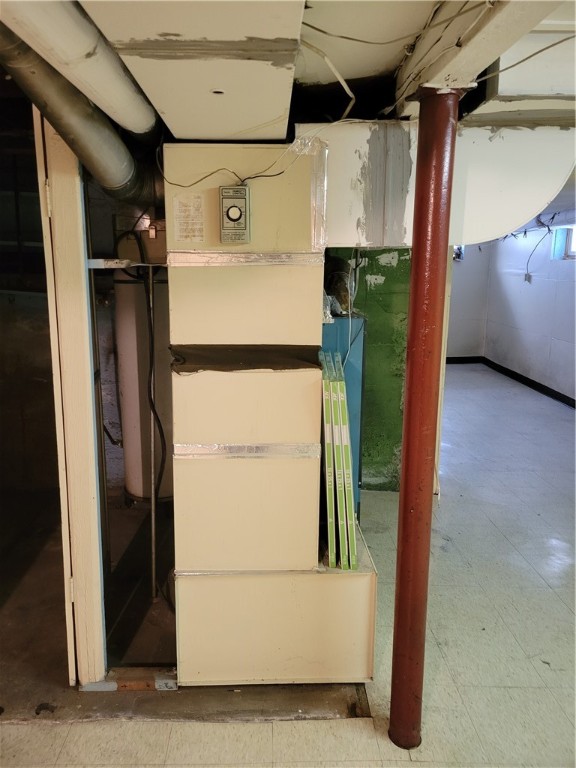 186 Custer Street Warwick, RI 02889 - Photo 36 of 46 heat system