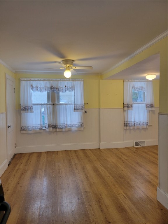 186 Custer Street Warwick, RI 02889 - Photo 6 of 46 kitchen/dining area
