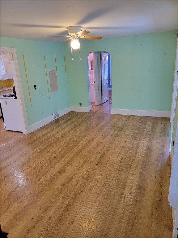 186 Custer Street Warwick, RI 02889 - Photo 10 of 46 living room
