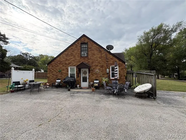 $117,900 | 12090 Lavida Avenue, St. Louis, MO 63138