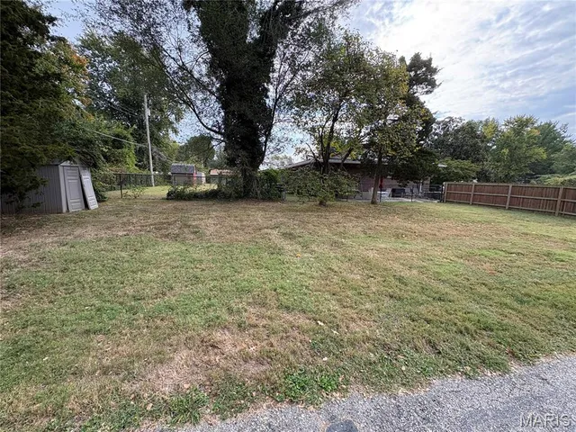 $117,900 | 12090 Lavida Avenue, St. Louis, MO 63138