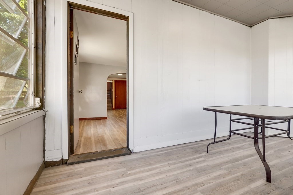 106 Orient Street Worcester, MA 01604 - Photo 34 of 42