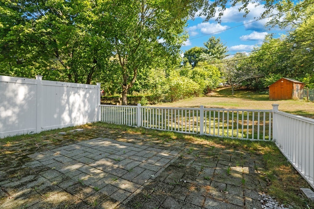 106 Orient Street Worcester, MA 01604 - Photo 35 of 42