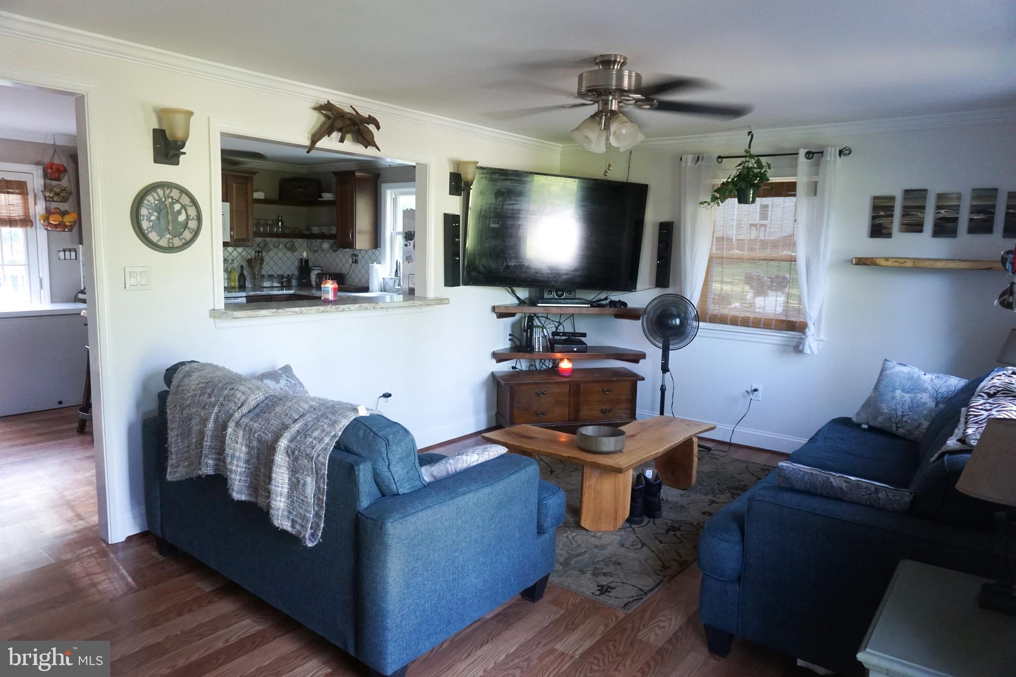 8064 Taylor Road Catlett, VA 20119 - Photo 7 of 20 Furnished Living Room