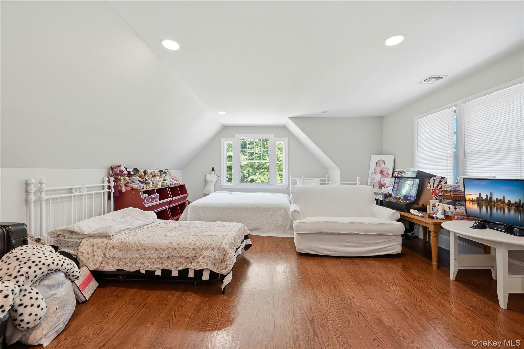 1330 Ridge Road Laurel Hollow, NY 11791 - Photo 37 of 47 Second Floor Bonus Room