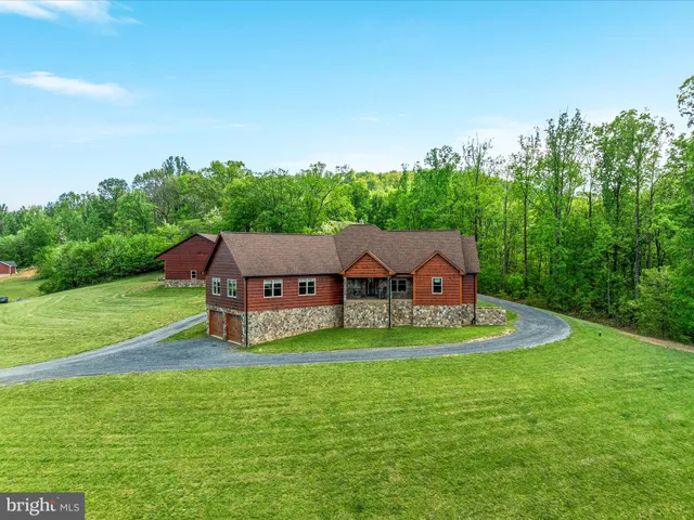 $1,500,000 | 1996 Buck Mountain Road, Bentonville, VA 22610