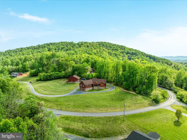 $1,500,000 | 1996 Buck Mountain Road, Bentonville, VA 22610