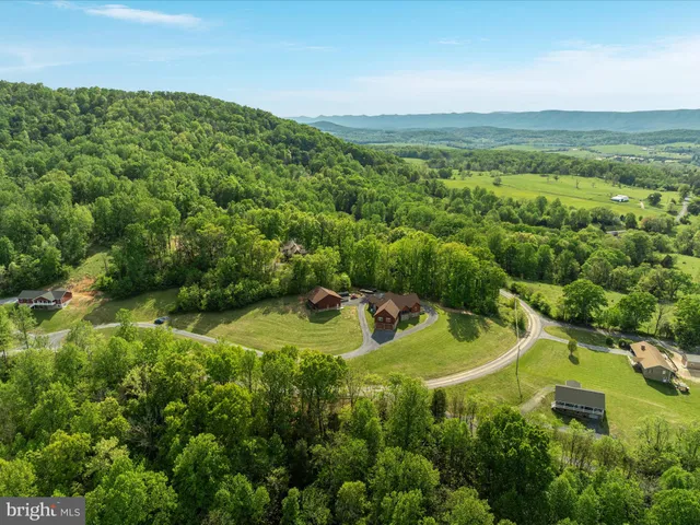 $1,500,000 | 1996 Buck Mountain Road, Bentonville, VA 22610