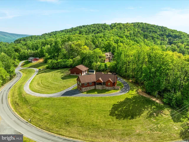 $1,500,000 | 1996 Buck Mountain Road, Bentonville, VA 22610