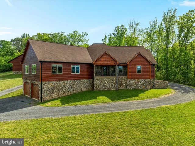 $1,500,000 | 1996 Buck Mountain Road, Bentonville, VA 22610