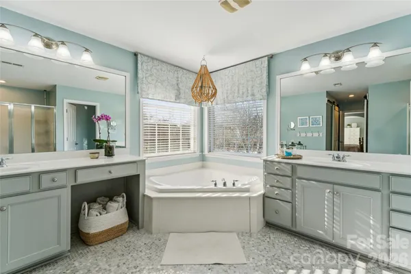 $715,000 | 1155 Donelea Lane Northwest, Concord, NC 28027