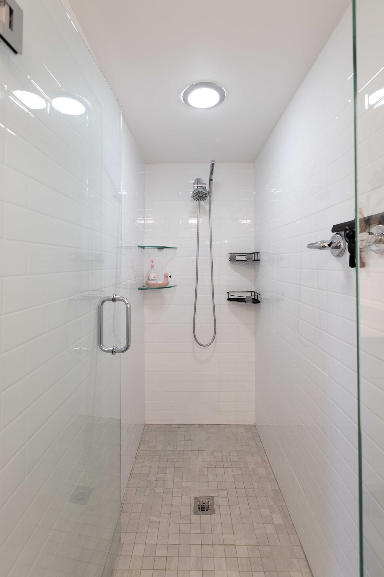 5301 Northwest 2nd Avenue, Unit 3080 Boca Raton, FL 33487 - Photo 18 of 43 DMB - 5301-45