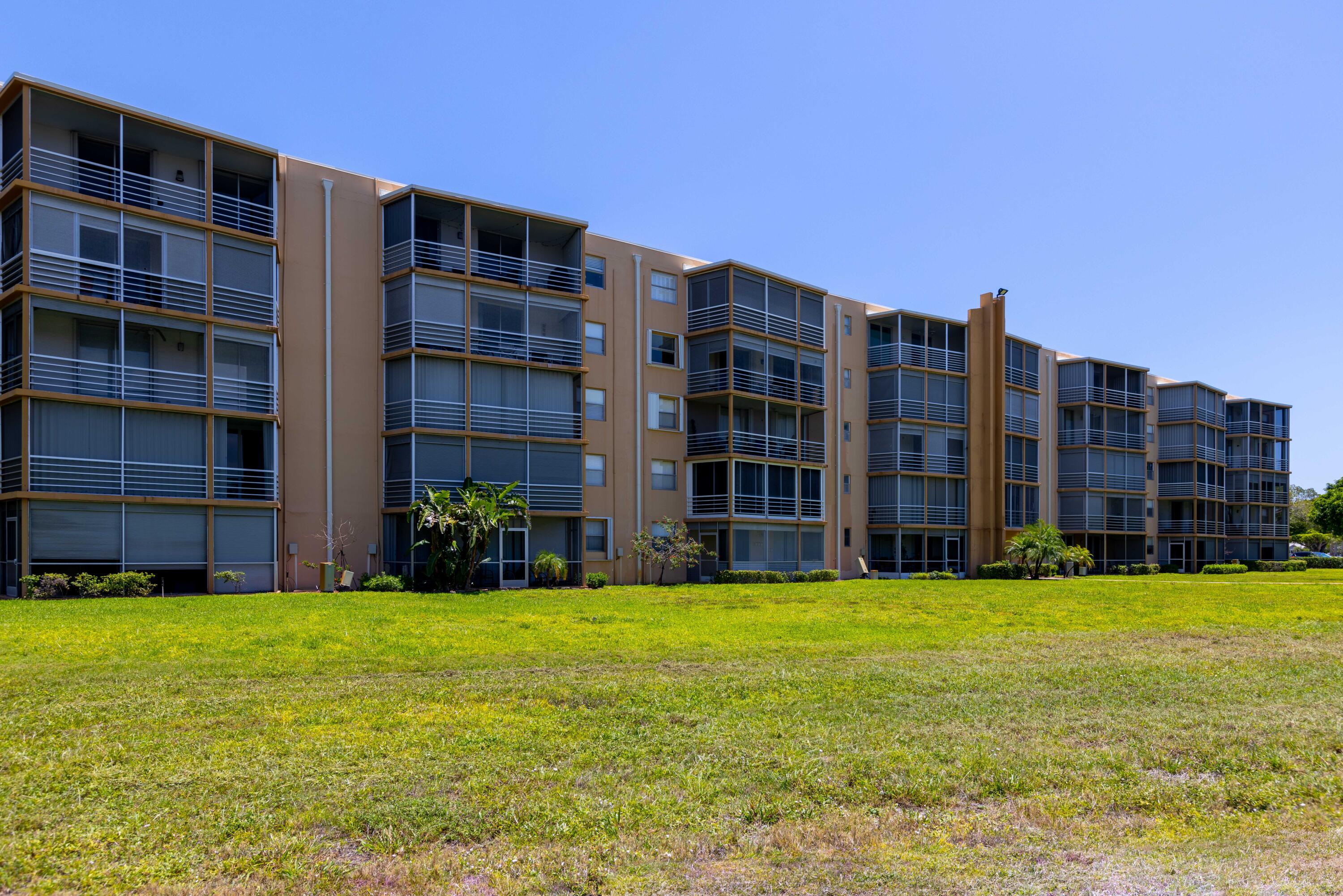 5301 Northwest 2nd Avenue, Unit 3080 Boca Raton, FL 33487 - Photo 36 of 43 DMB - 5301-54