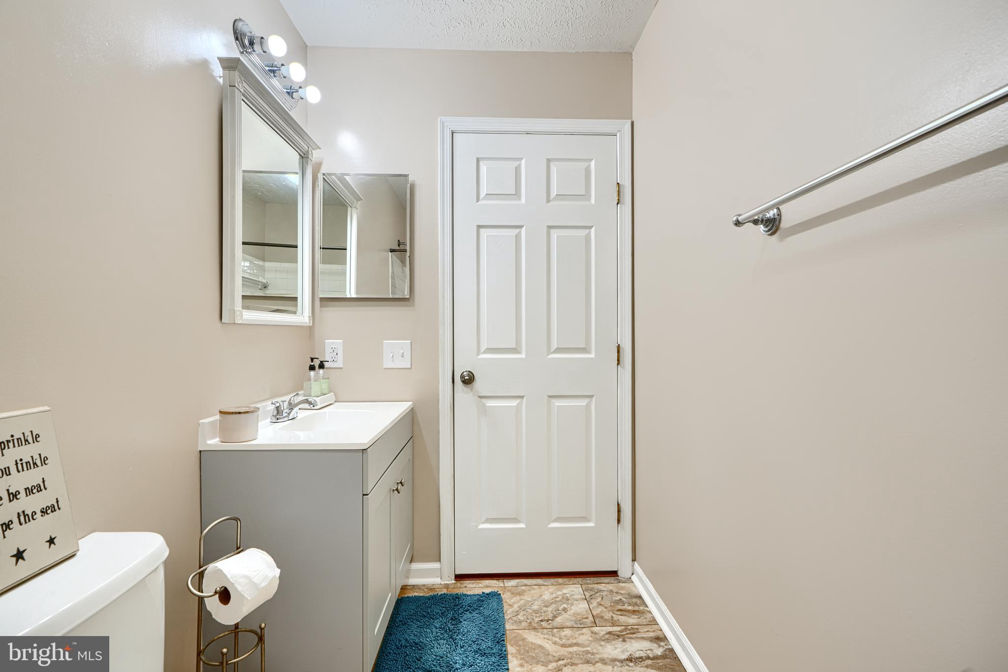 3314 Pouska Road Abingdon, MD 21009 - Photo 42 of 76 Upstairs hall bath