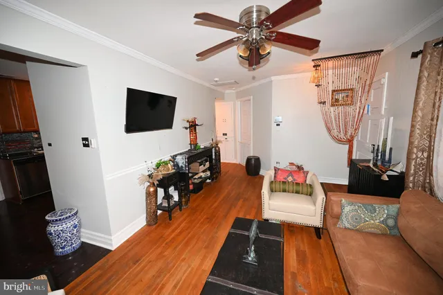 $630,000 | 10833 Warwick Avenue, Fairfax, VA 22030