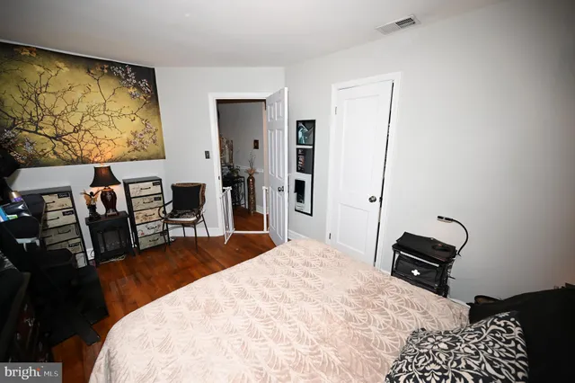 $630,000 | 10833 Warwick Avenue, Fairfax, VA 22030