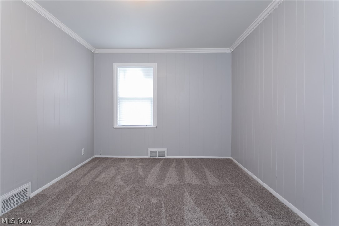 3904 Warrendale Road South Euclid, OH 44118 - Photo 20 of 35