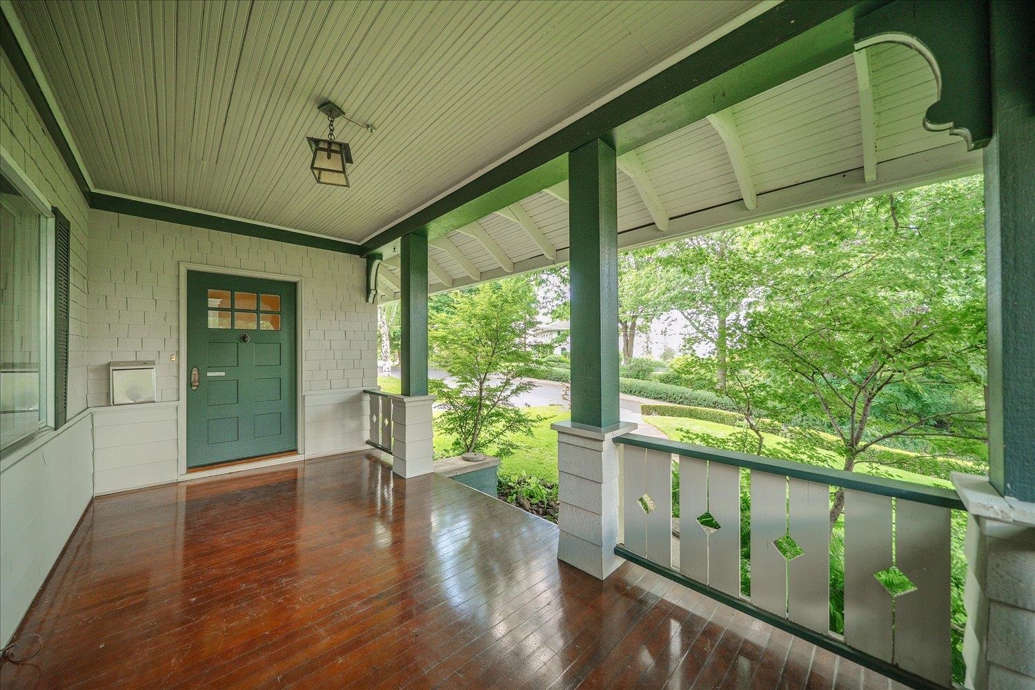 109 West Sumner Avenue Spokane, WA 99204 - Photo 2 of 47