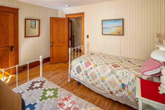 $639,900 | 5 Prospect Street, Dover, NH 03820