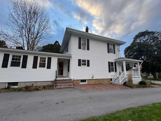 $639,900 | 5 Prospect Street, Dover, NH 03820