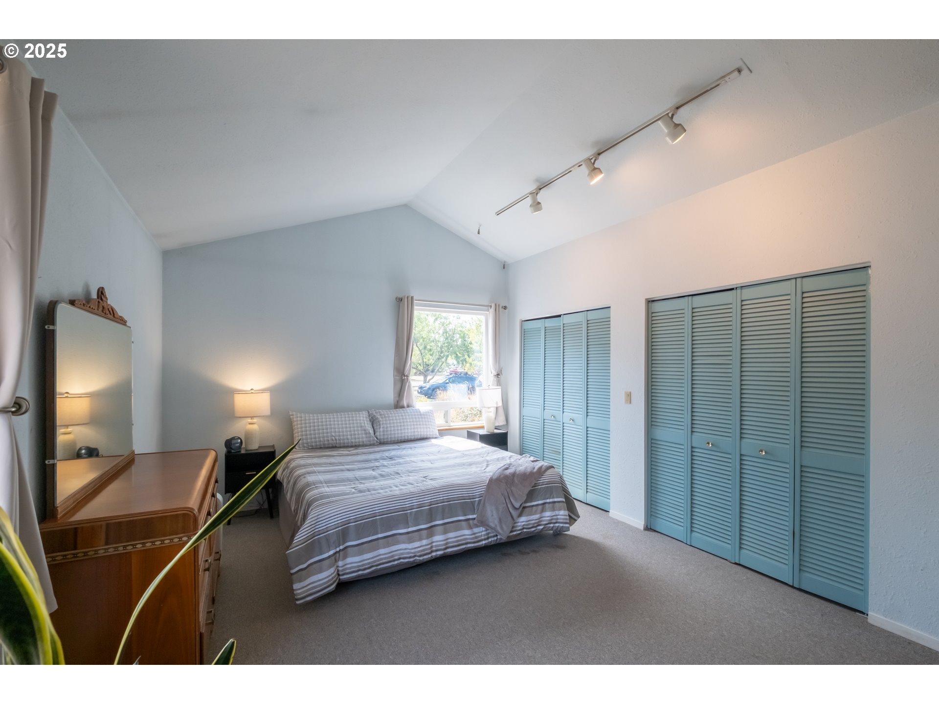 1889 Northwest Sunny Lane Albany, OR 97321 - Photo 18 of 45