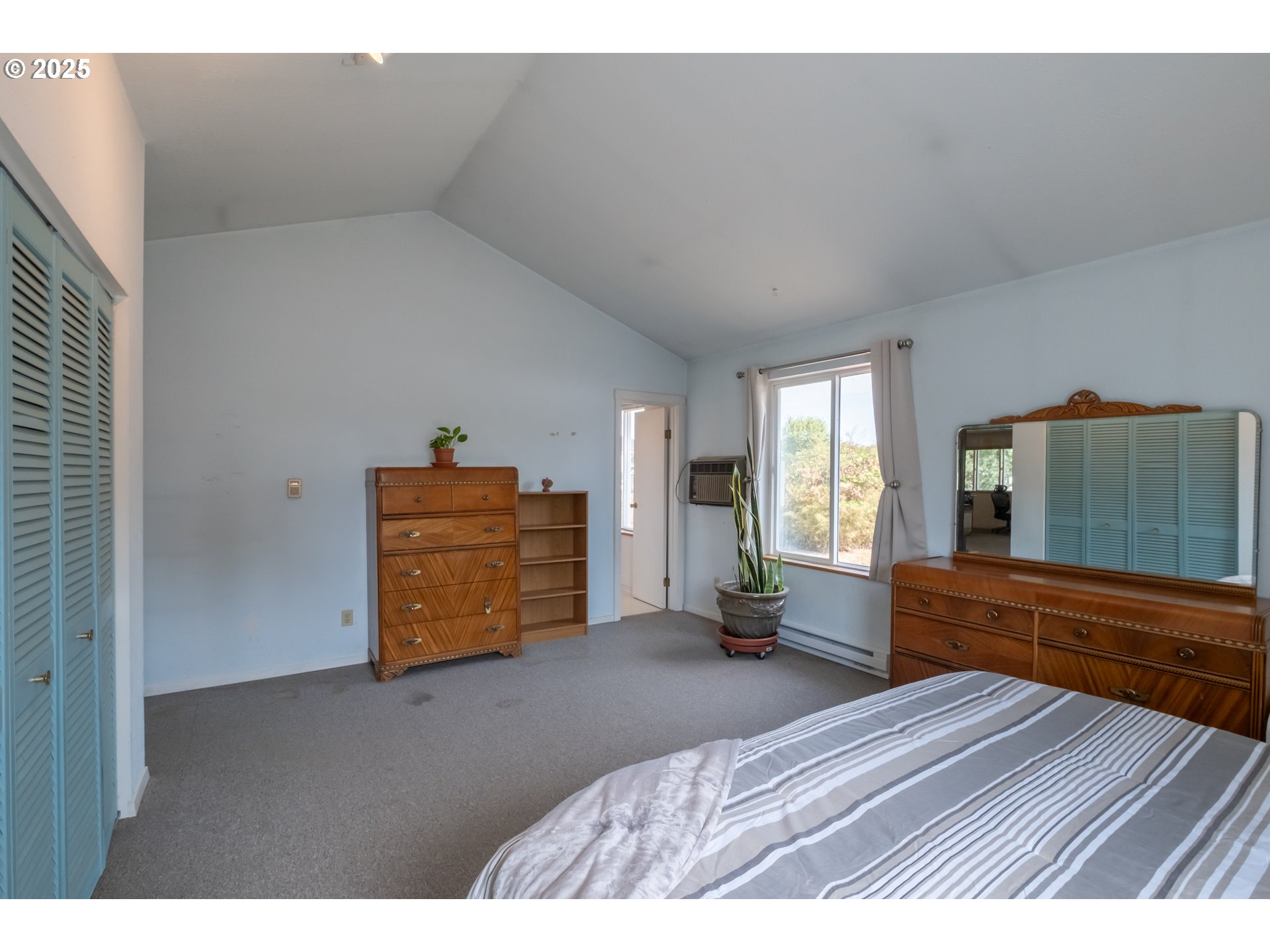 1889 Northwest Sunny Lane Albany, OR 97321 - Photo 20 of 45