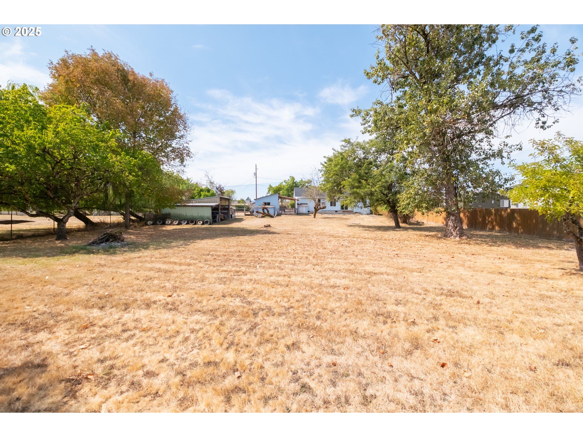 1889 Northwest Sunny Lane Albany, OR 97321 - Photo 35 of 45