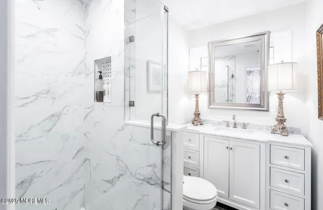 $3,500 | 85 Tower Hill Drive, Unit 608, Red Bank, NJ 07701