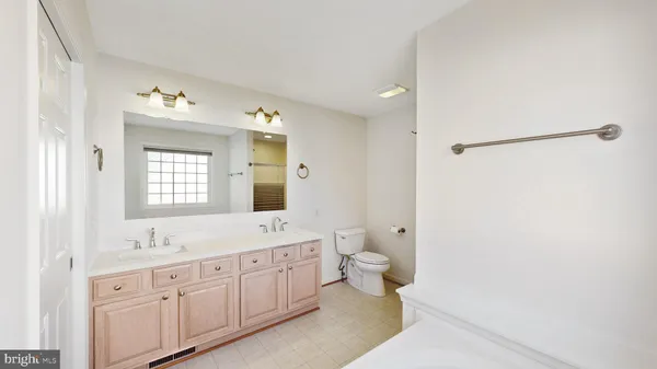 a view of front door with hallway