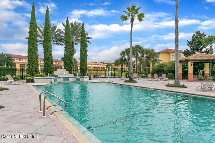 9745 Touchton Road, Unit 3202 Jacksonville, FL 32246 - Photo 28 of 30 Il Villagio Pool