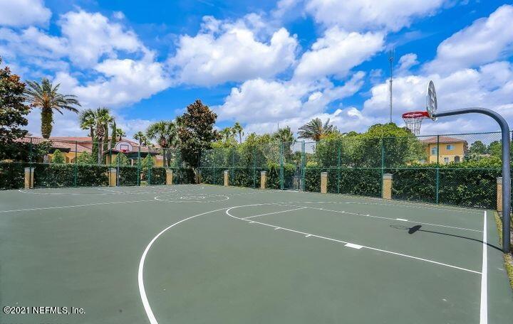 9745 Touchton Road, Unit 3202 Jacksonville, FL 32246 - Photo 29 of 30 Il Villagio Basketball Court