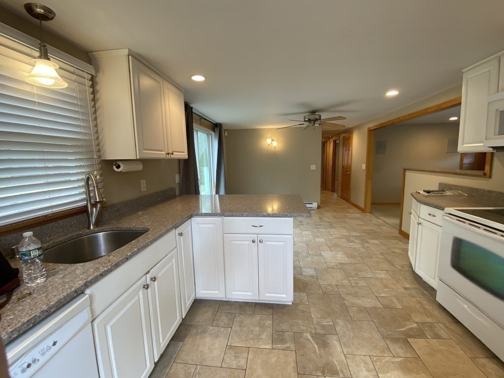 66 Scituate Road Mashpee, MA 02649 - Photo 7 of 33