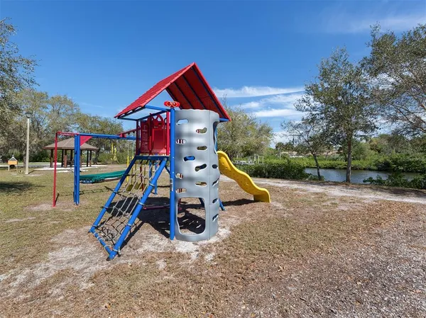 $295,000 | Sorrento Woods Boulevard, Nokomis, FL 34275