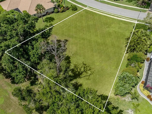 $295,000 | Sorrento Woods Boulevard, Nokomis, FL 34275
