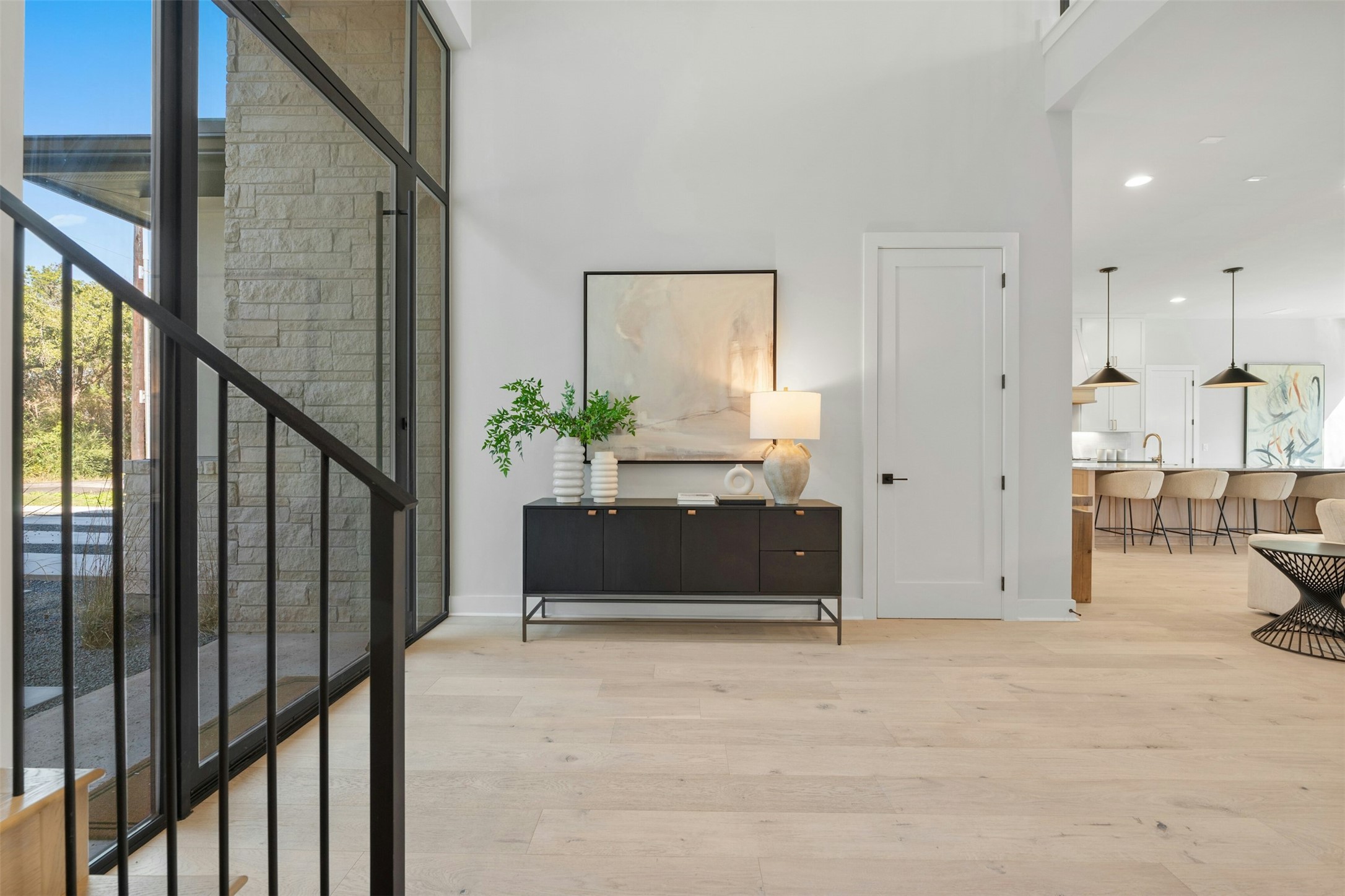 1339 Allen Road Austin, TX 78746 - Photo 7 of 40