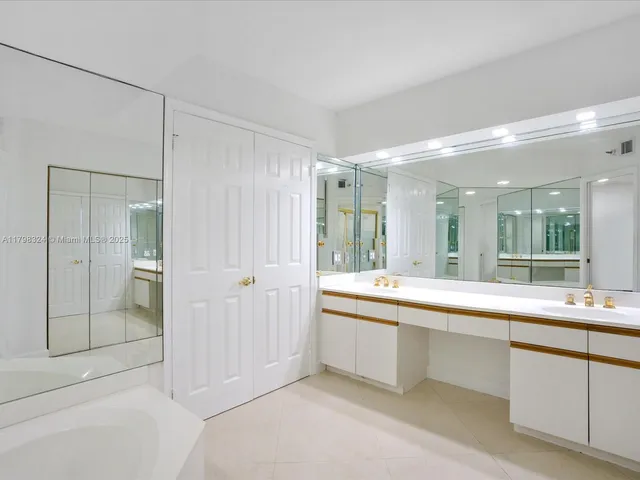 $689,000 | 3530 Mystic Pointe Drive, Unit 3310, Aventura, FL 33180