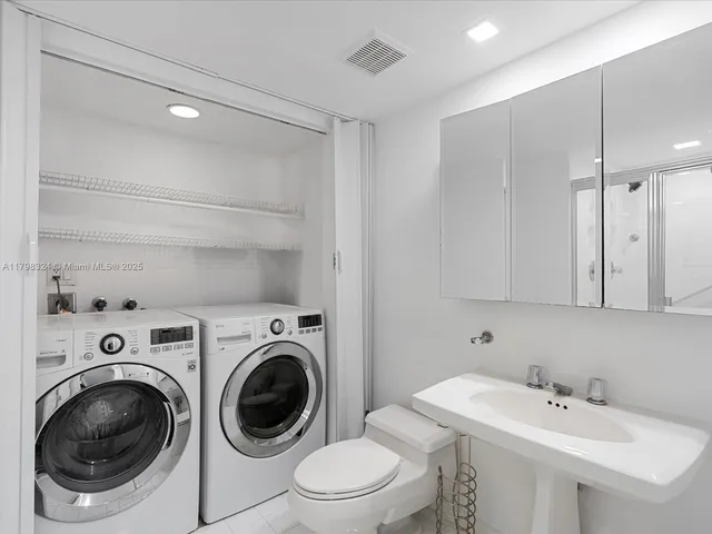 $689,000 | 3530 Mystic Pointe Drive, Unit 3310, Aventura, FL 33180