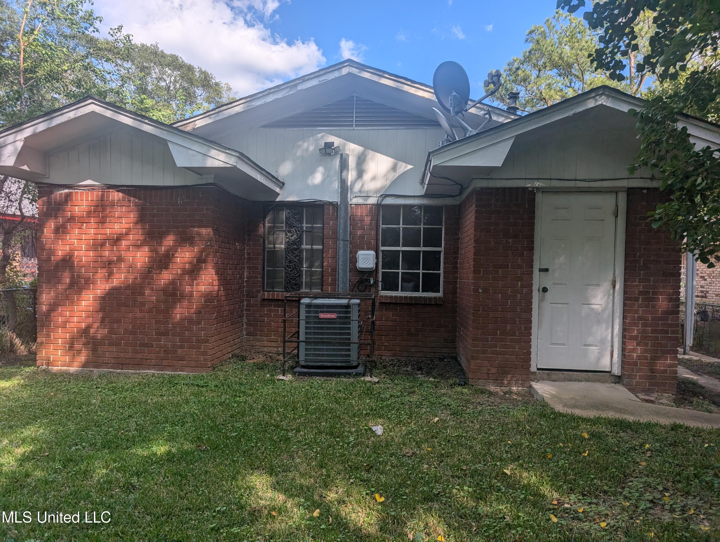 2227 Morton Avenue Jackson, MS 39213 - Photo 21 of 23 Backyard