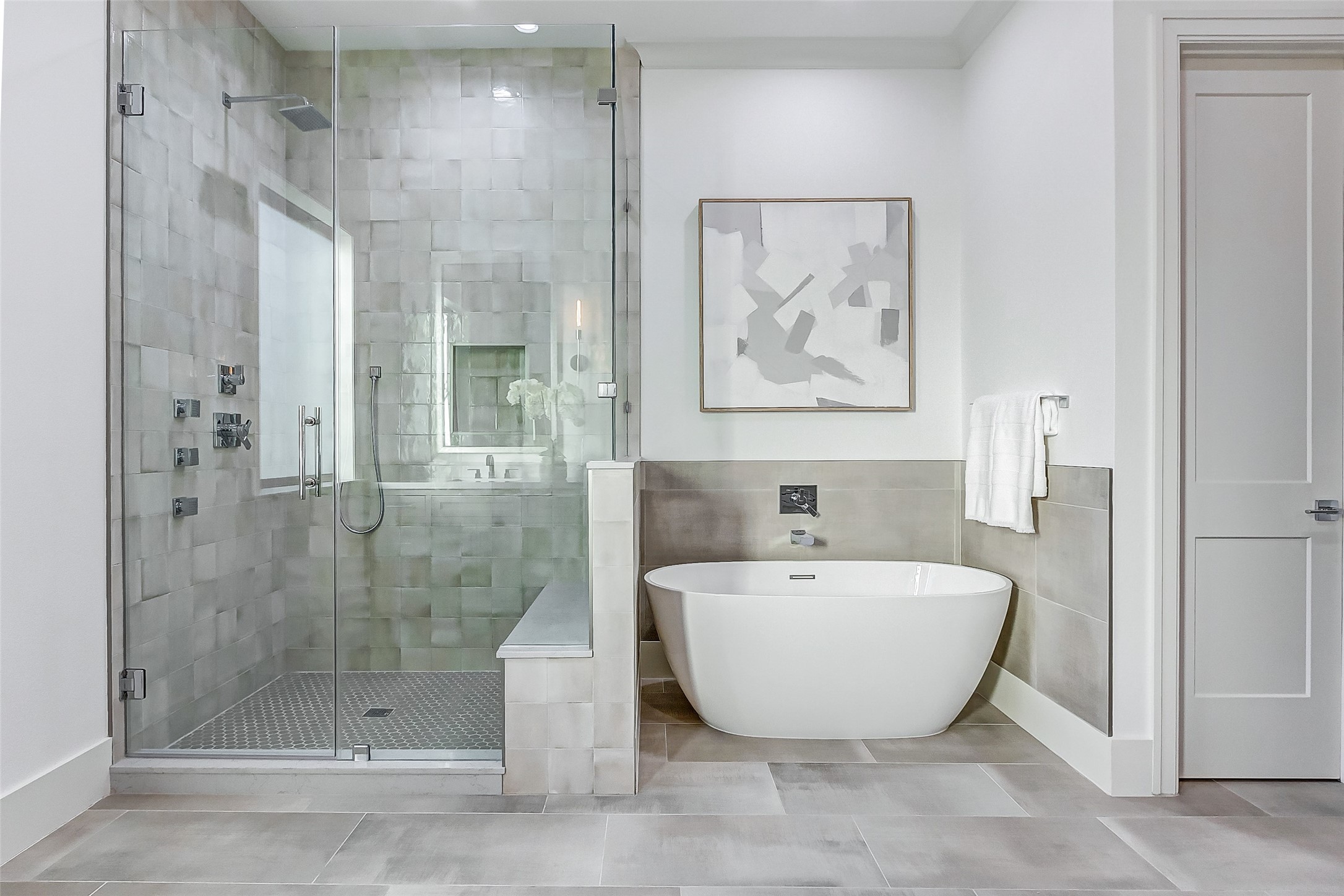 2122 Blalock Road, Unit B Houston, TX 77080 - Photo 40 of 48 a white bath tub sitting next to a bathroom shower