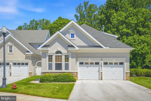 $645,000 | 300 Glatisant Place, Unit 300, Pikesville, MD 21208