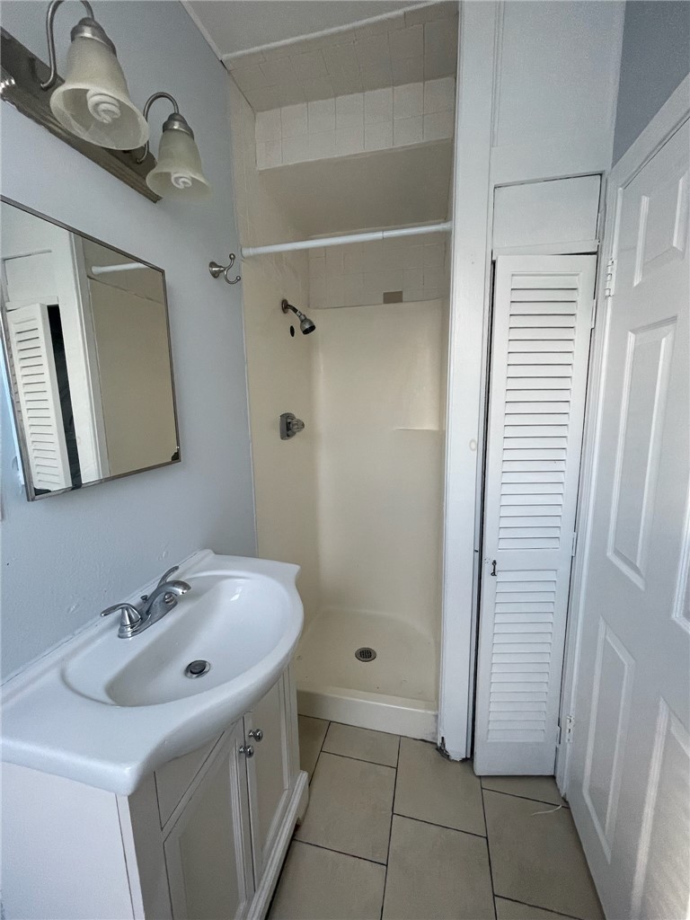 38 Freebody Street, Unit 207 Newport, RI 02840 - Photo 15 of 22