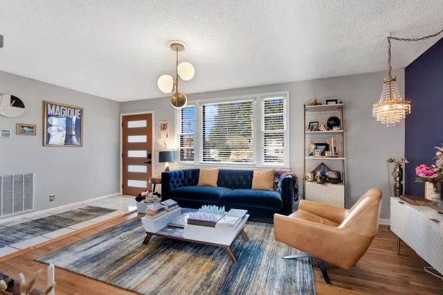 $2,350 | 3221 Cloverwood Drive, Nashville, TN 37214