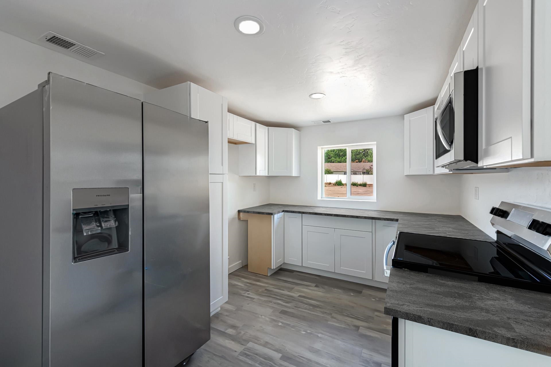 615 33 Road Clifton, CO 81520 - Photo 6 of 41 Gallery Image 6